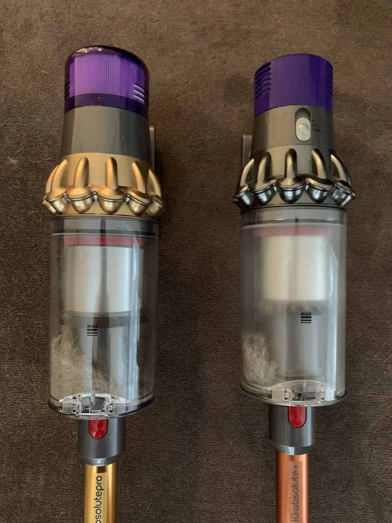 confronto dyson-v10-vs-v11 motore e contenitore