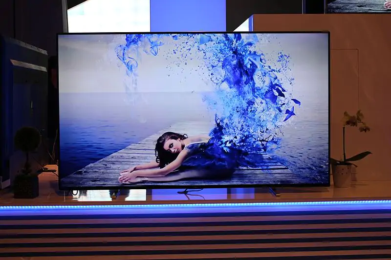 OLED TV