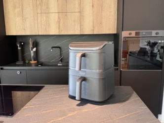 Recensione friggitrice Cosori Turbo Tower - materiali e costruzione