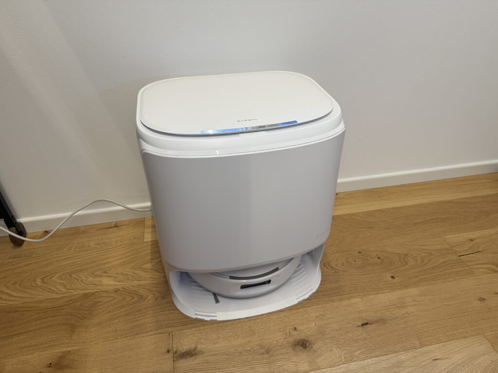 Recensione NARWAL Freo X10 Pro - design della base